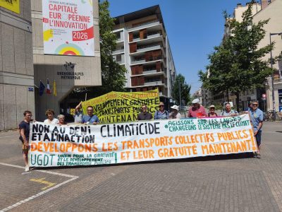"On a besoin d'actions radicales" : Les partisans de la gratuité des transports interpellent la Métropole de Grenoble