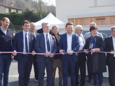 Des panneaux solaires made in Energ'Y Citoyennes pour la (nouvelle) résidence des Clares à Jarrie