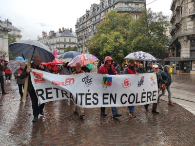 Les retraités ont manifesté à Grenoble pour réclamer une hausse des pensions face à l'inflation