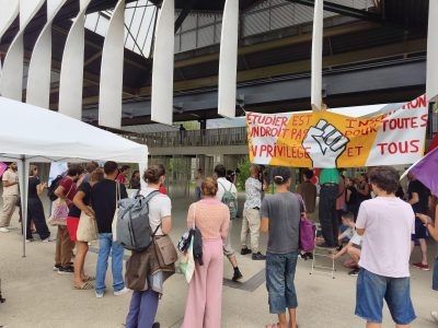Nouvelle mobilisation du collectif des sans-facs à l'Université Grenoble-Alpes à l'occasion de la rentrée 2026