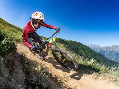 VTT descente. © UCC